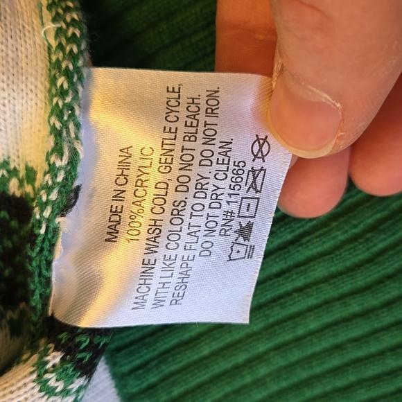 Box Lunch Slytherin Holiday Sweater, Unisex Extra Small, Great Condition - Picture 9 of 10